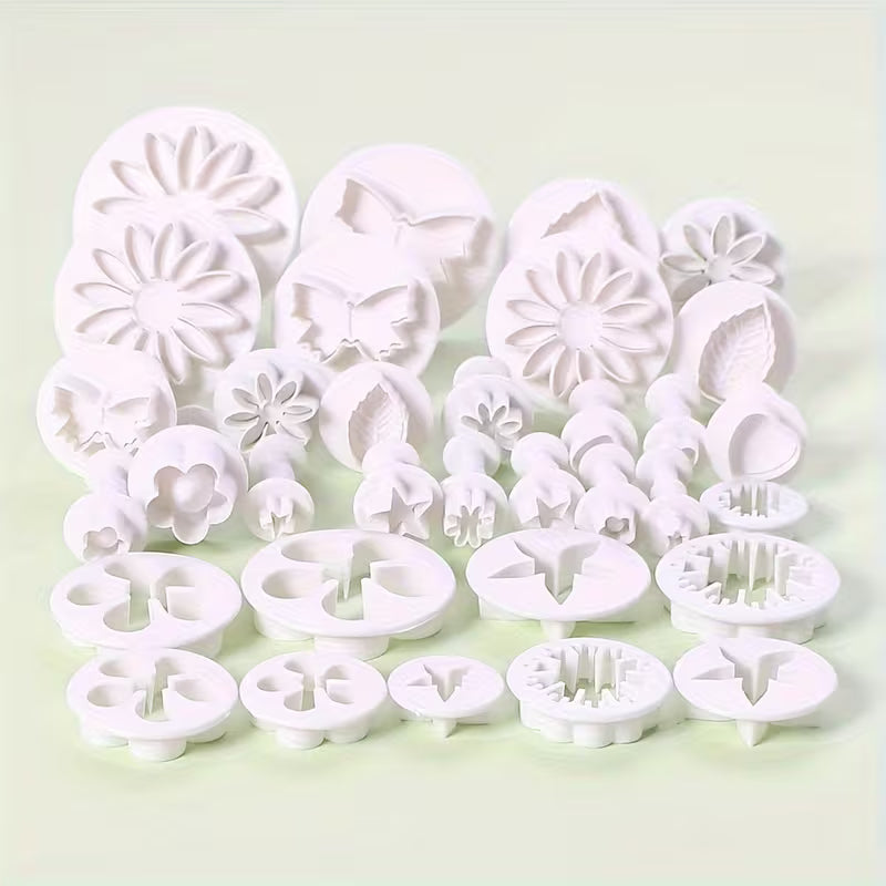 Fondant Plunger Cutter Set – 33 Piece | Flower, Leaf & Cake Decorating Cutters