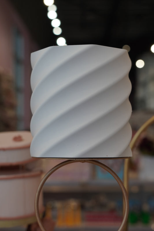 Kinni's Scoop - Cake Tier Separator