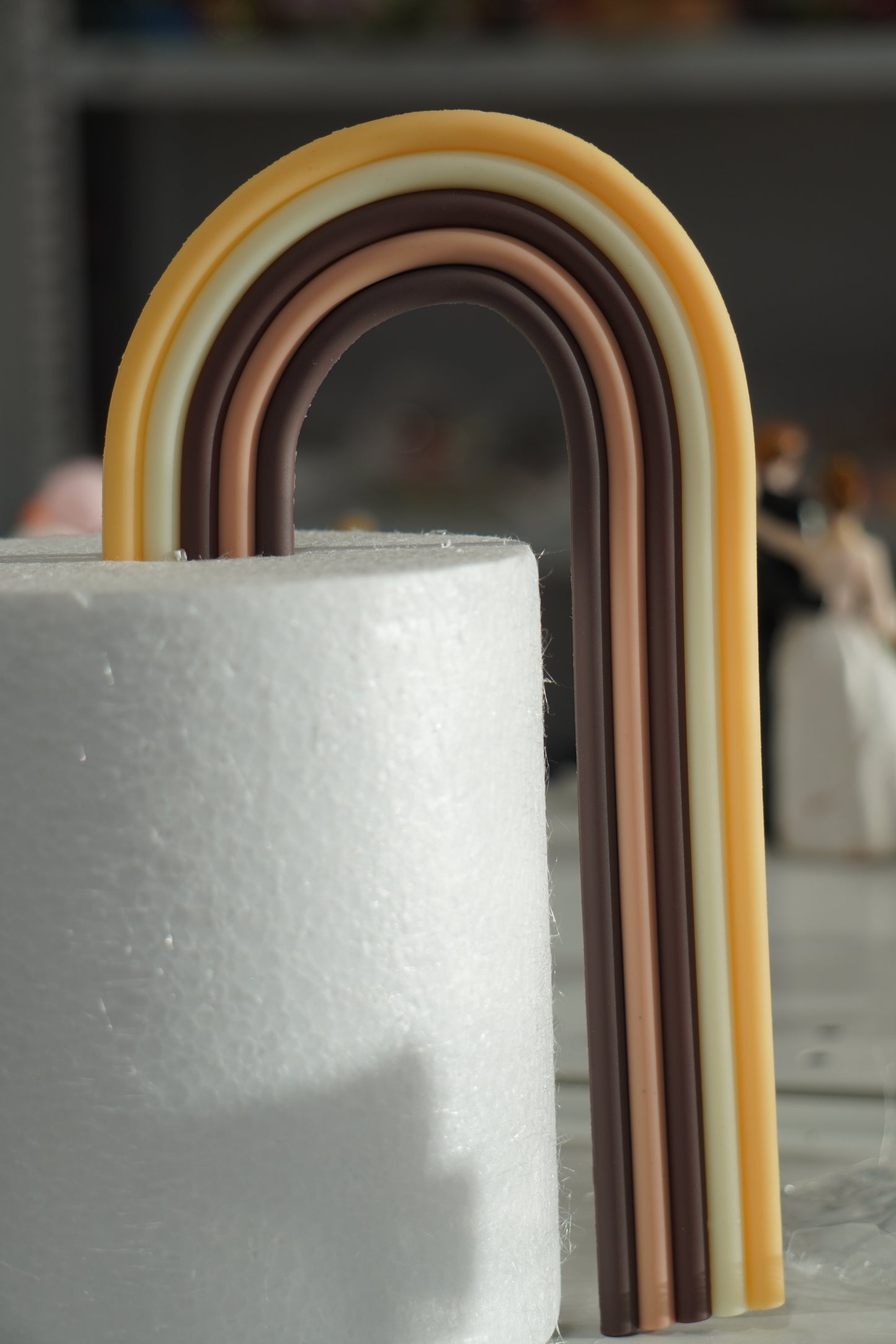 Resin Rainbow Cake Toppers – Arch Style
