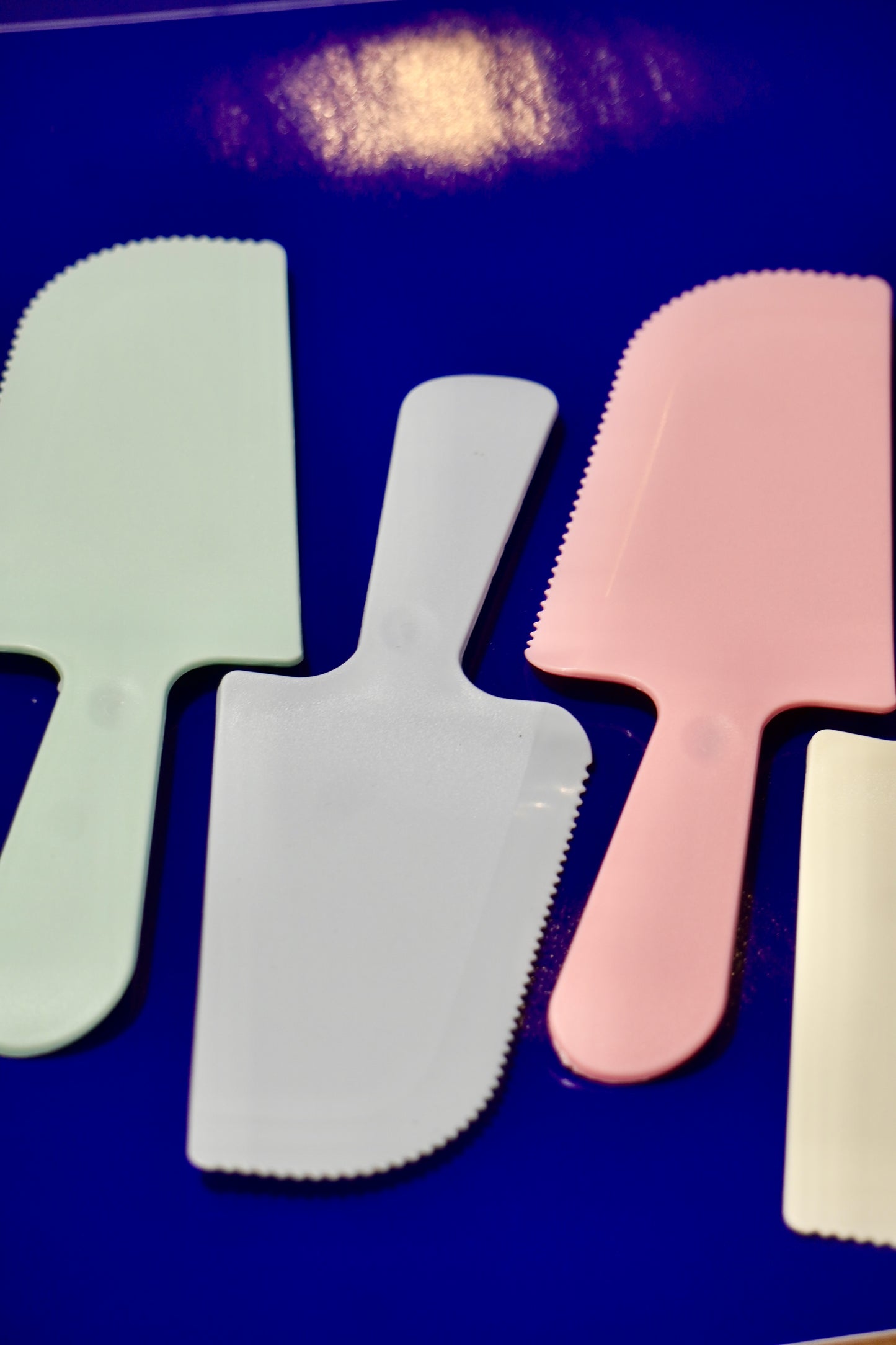 Cake Serving Knife Set Pack of 4 | Colored Cake Cutting Knives