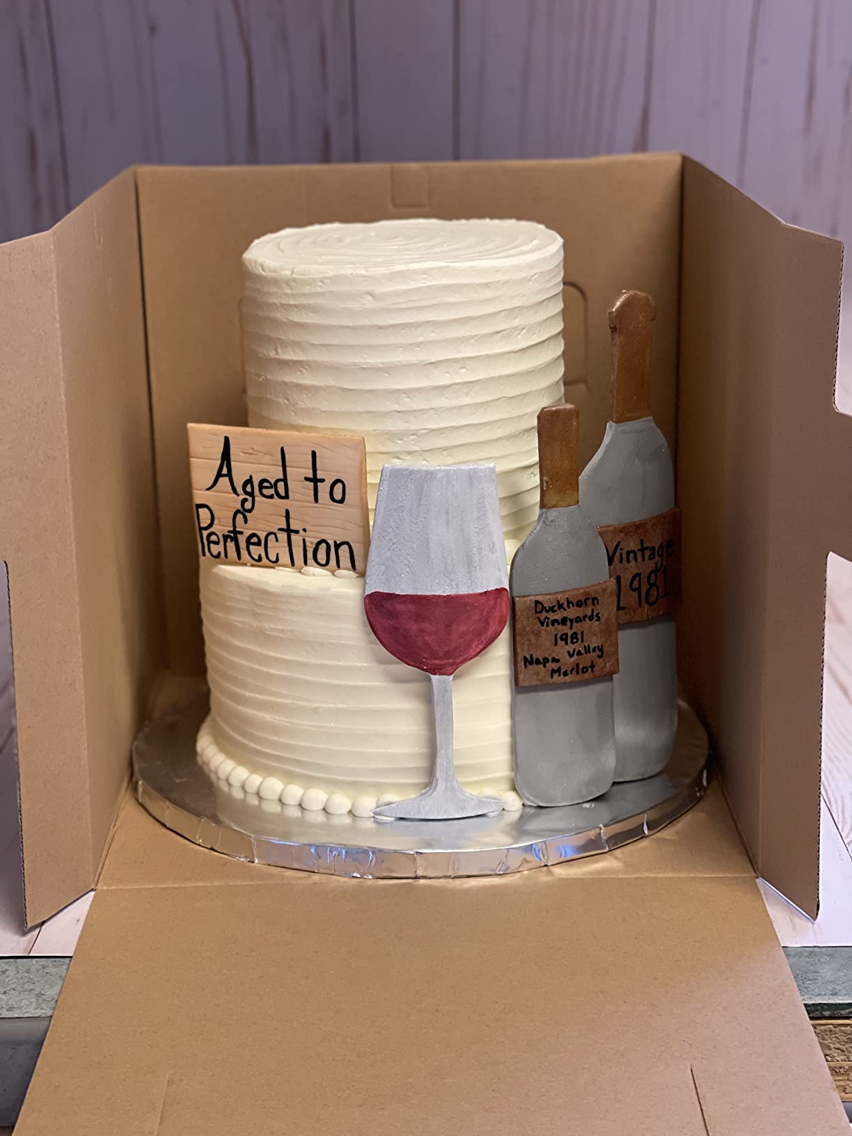 AdjustaBox - 12x12x14 - Adjustable Height Cake Box for Tall Cakes