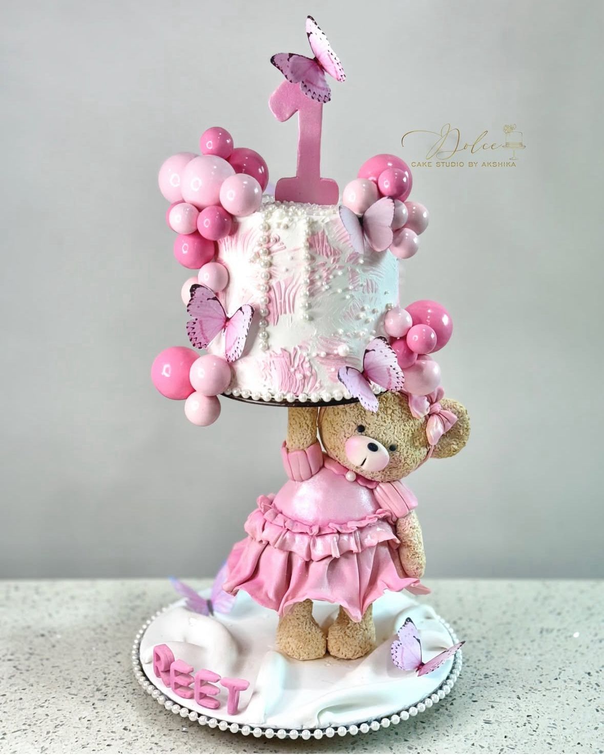 Anti Gravity Cake Stand (10 by 8 inch )