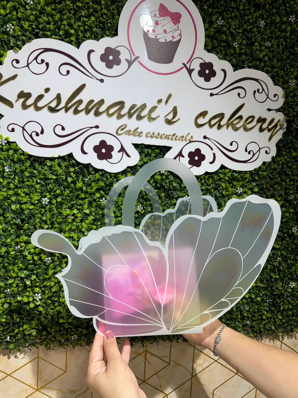 Butterfly Hamper (Pack of 4)